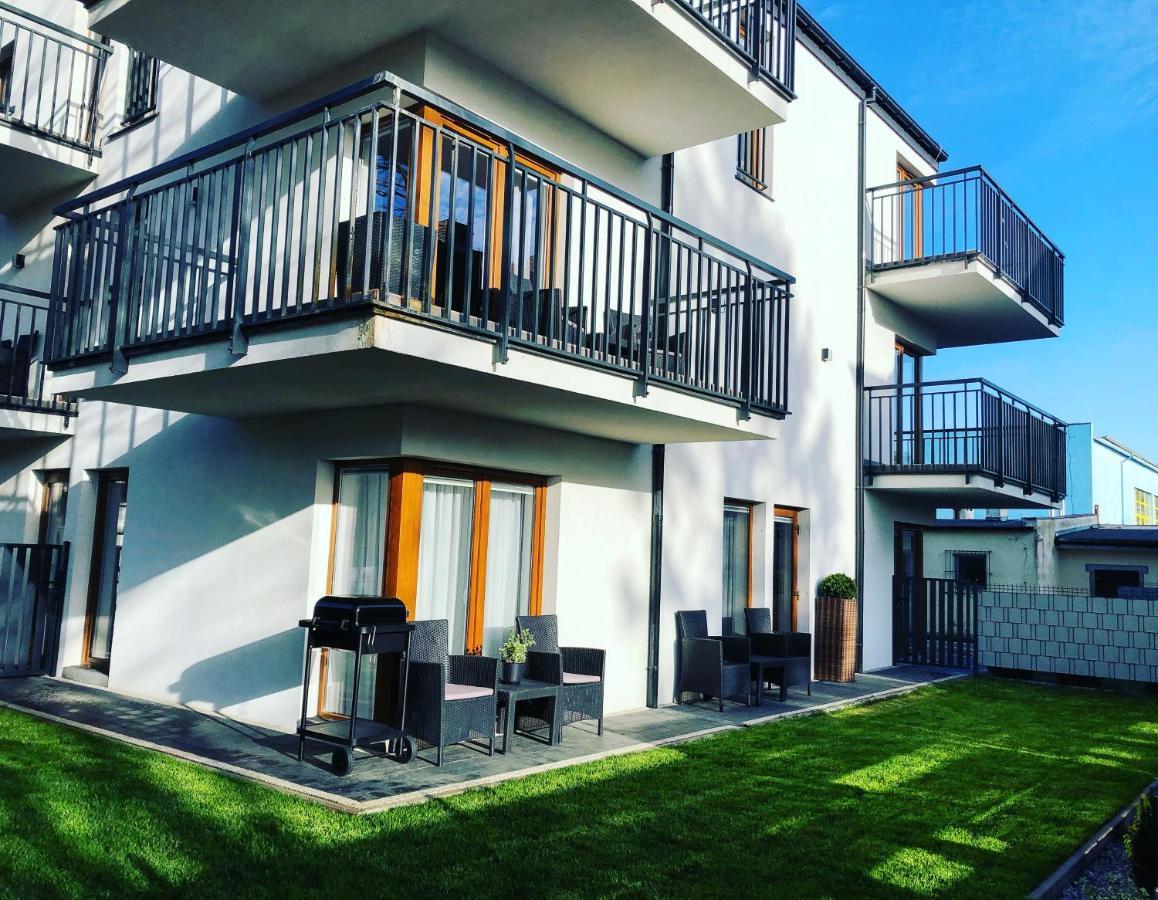 Apartamenty Nautica Blisko Plazy Niechorze Exteriör bild