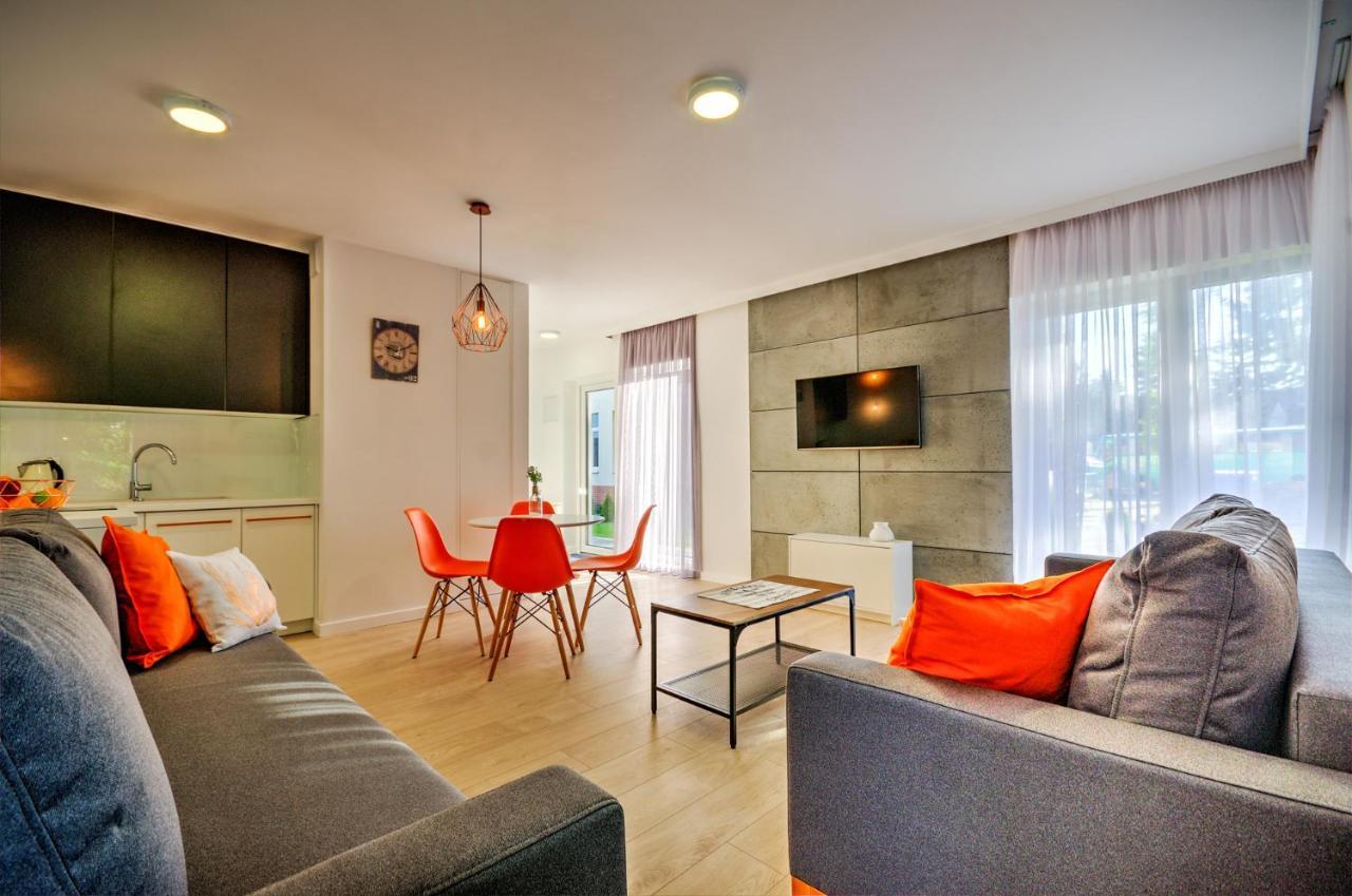 Apartamenty Nautica Blisko Plazy Niechorze Exteriör bild